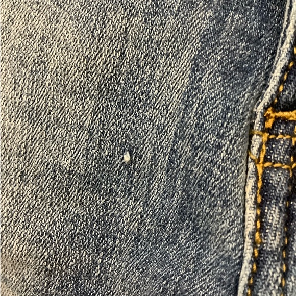 Kancan Distressed Raw Hem Jean Short Stretch - Picture 6 of 6